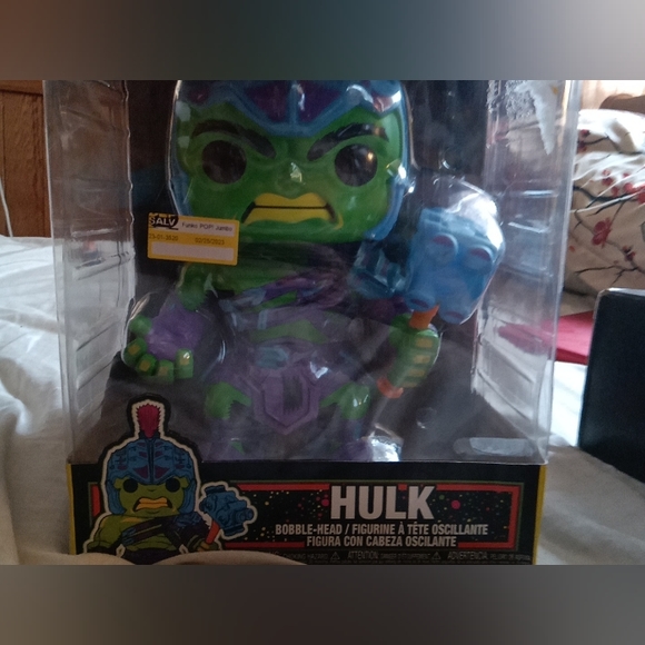 BRAND NEW 10 INCH Funko Pop HULK #901 - Picture 2 of 6
